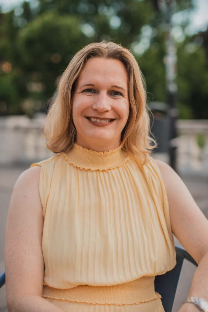 Dagmar Jenner, interpreter and translator based in Vienna.